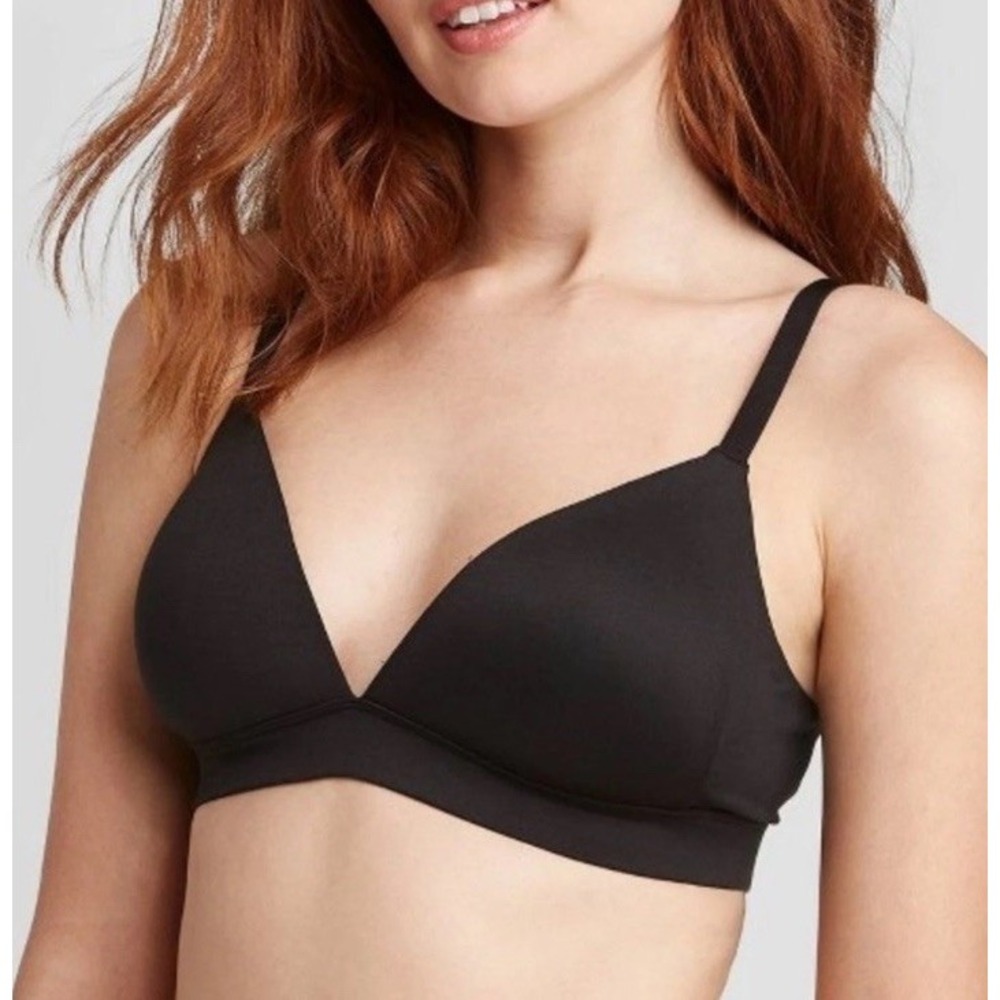 Women's Auden‎ black lightly lined wirefree lounge bra size 34DD